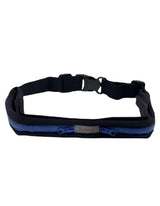 Adjustable running waist belt with secure zip pockets for phone and essentials, designed for jogging, workouts, and outdoor fitness activities.
حزام خصر رياضي قابل للتعديل بجيوب بسوستة لحمل الهاتف والمفاتيح، مناسب للجري والتمارين والأنشطة الرياضية الخارجية.