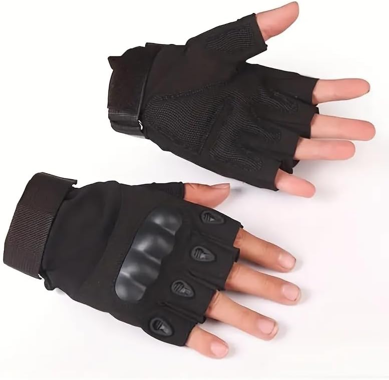 Black fingerless gloves with padded knuckle protection and breathable fabric, designed for training, lifting, and secure hand grip during workouts.
قفازات سوداء بدون أصابع مزودة بحماية مبطنة للمفاصل وخامة جيدة التهوية، مناسبة للتمارين ورفع الأثقال وتثبيت القبضة.